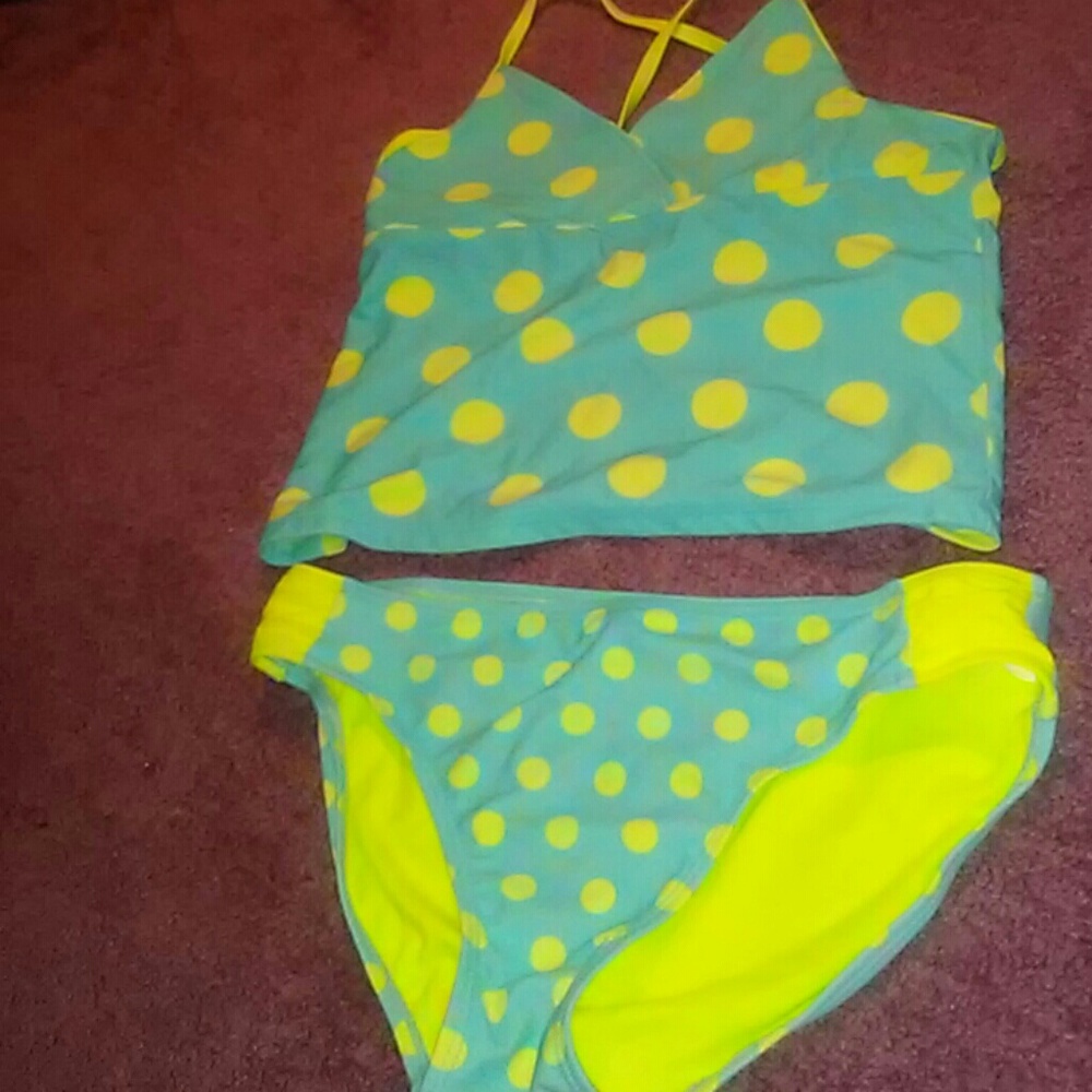 Bathing suit